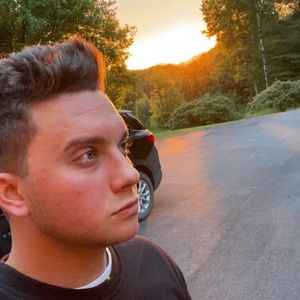 Meet your Posher, Ryan